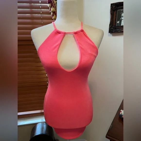 Hot Pink Bodycon Dress by Copper Closet - Picture 2 of 10